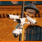 Cámaras de videovigilancia para negocios: guía 2026